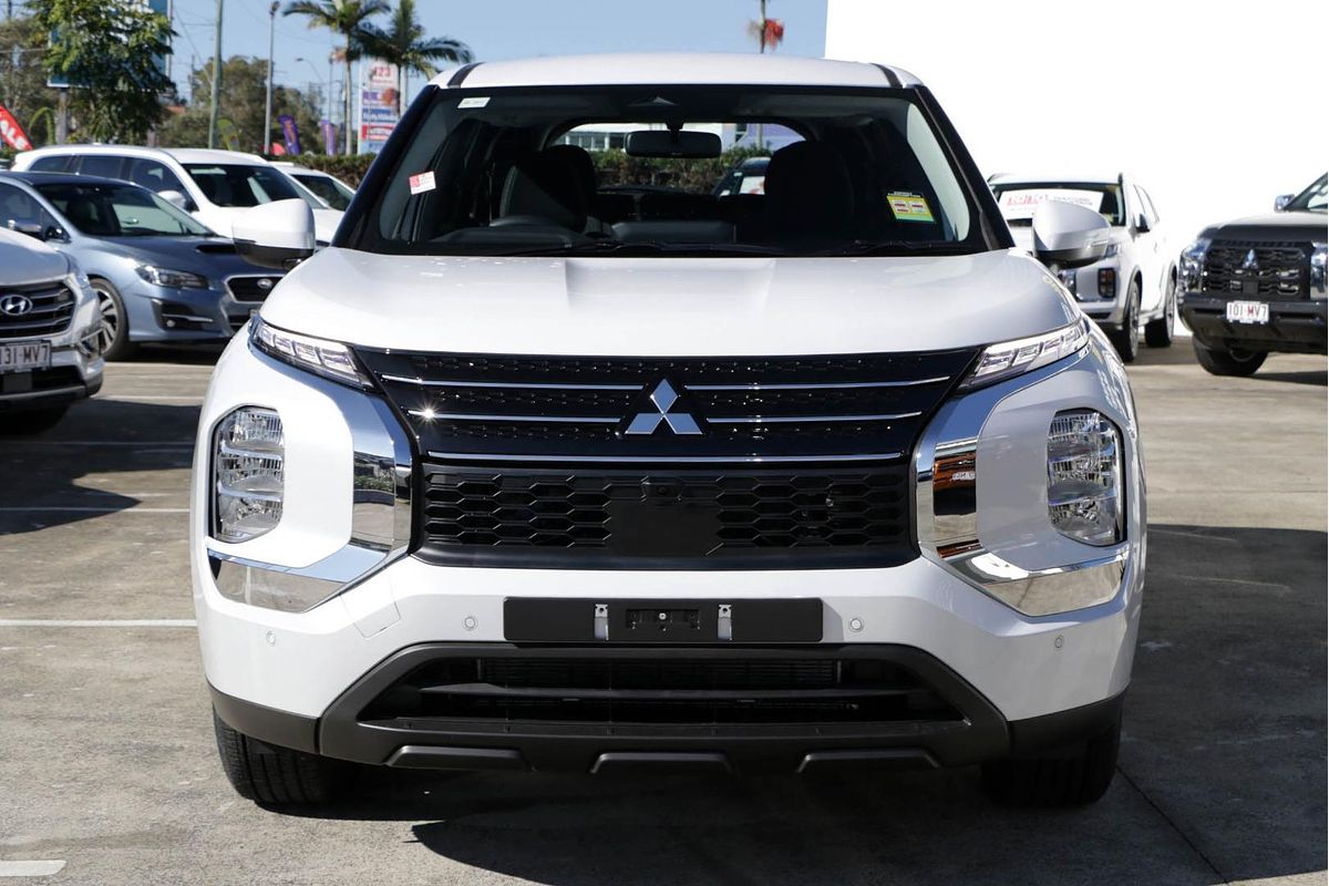 2025 Mitsubishi Outlander PHEV ES ZM