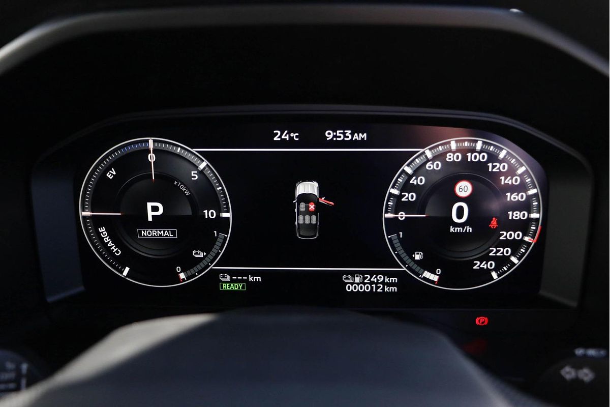 2025 Mitsubishi Outlander PHEV ES ZM