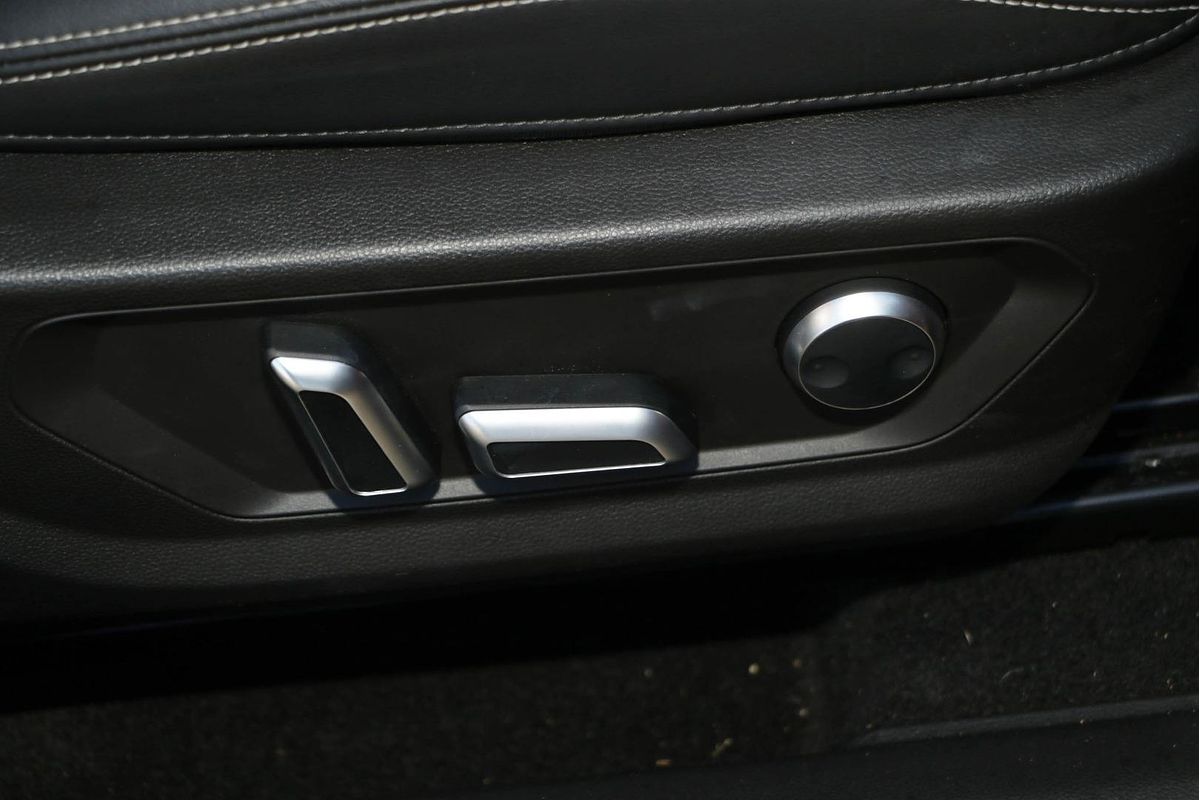 2021 GWM H6 Lux B01