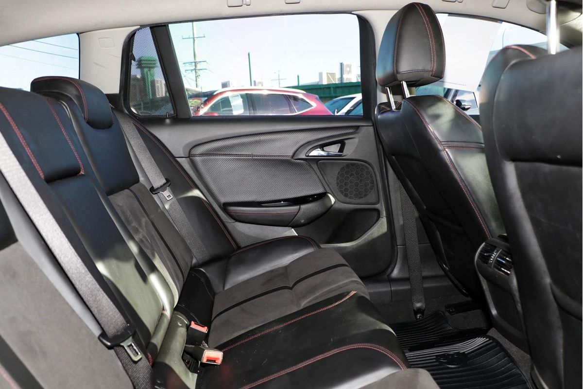 2016 Holden Commodore SV6 VF Series II