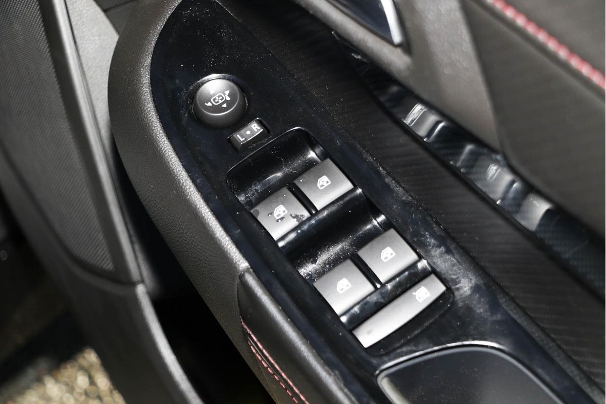 2016 Holden Commodore SV6 VF Series II