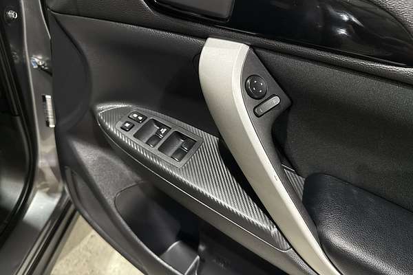 2023 Mitsubishi Eclipse Cross ES YB