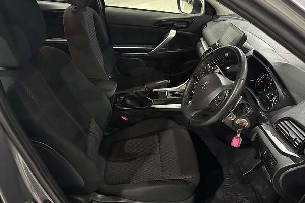 2023 Mitsubishi Eclipse Cross ES YB