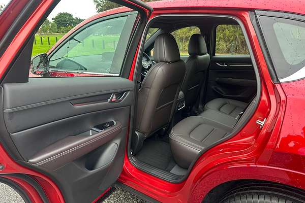 2025 Mazda CX-5 G25 Akera KF Series
