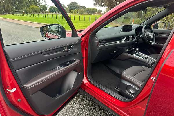 2025 Mazda CX-5 G25 Akera KF Series
