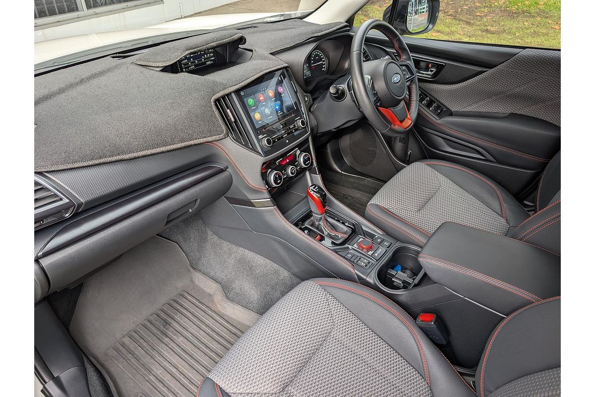 2022 Subaru Forester 2.5i Sport S5