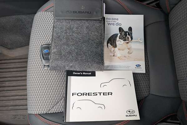 2022 Subaru Forester 2.5i Sport S5