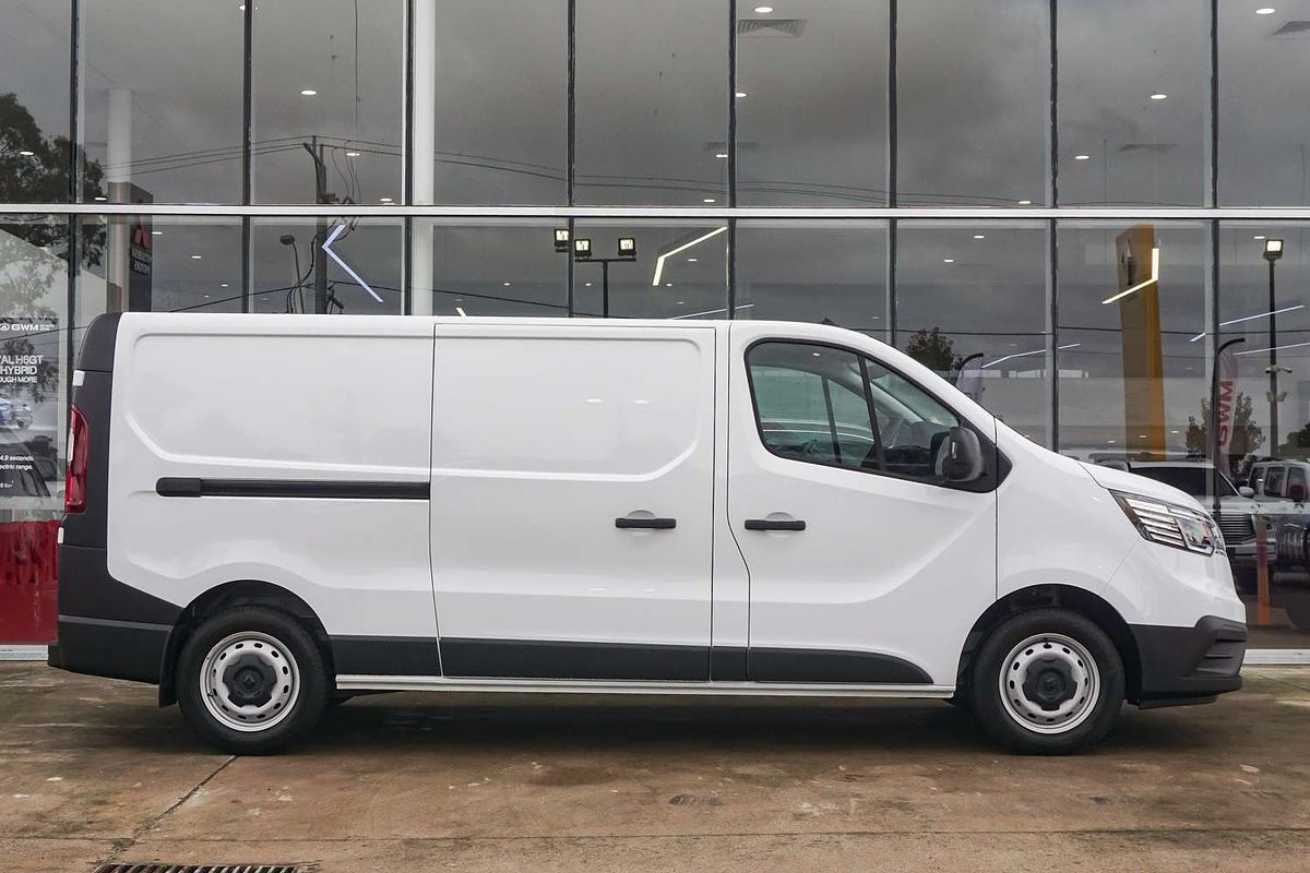 2024 Renault Trafic Premium X82 LWB