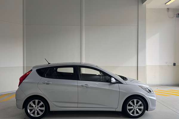 2017 Hyundai Accent Sport RB5
