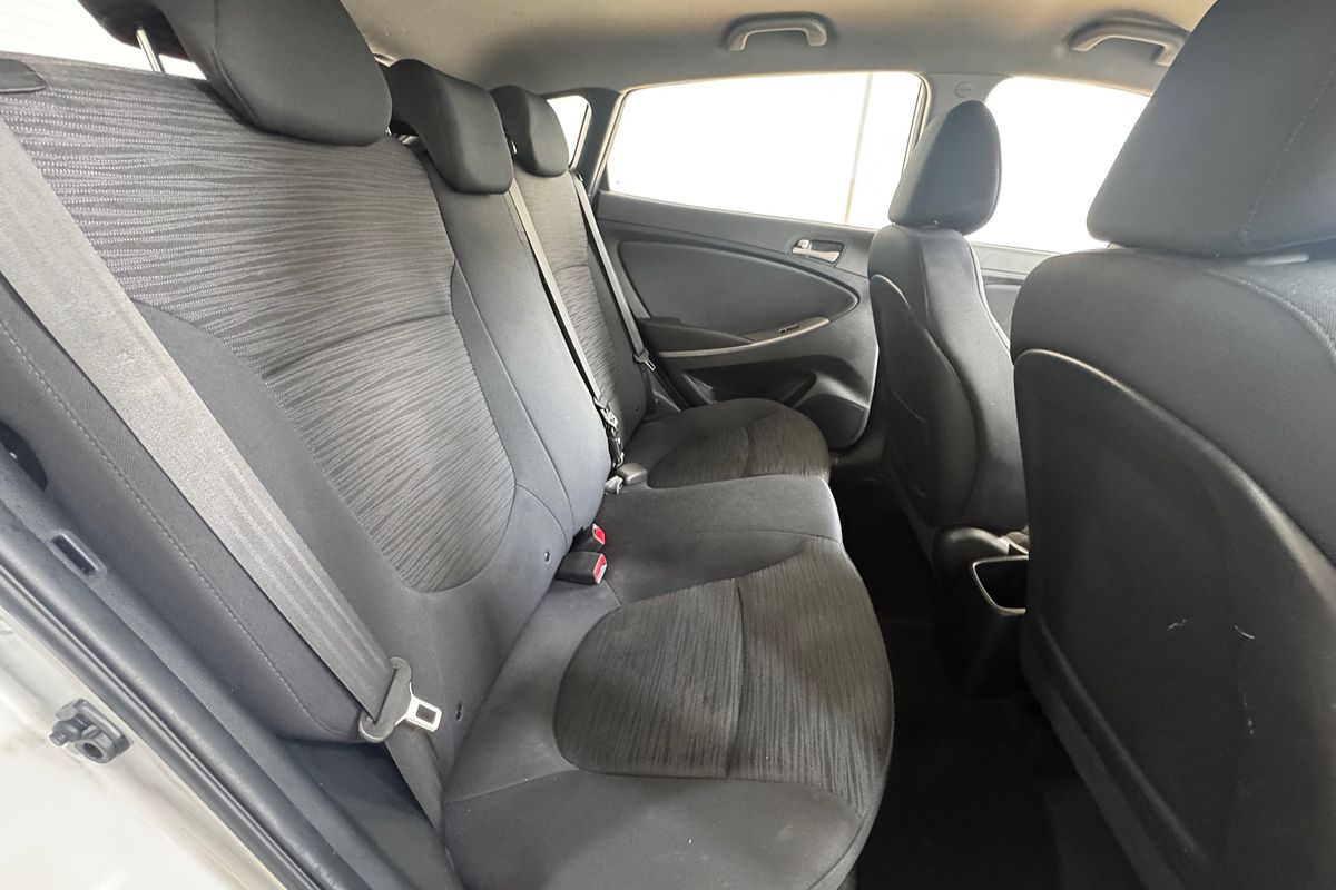 2017 Hyundai Accent Sport RB5