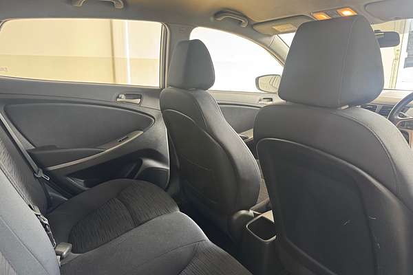 2017 Hyundai Accent Sport RB5