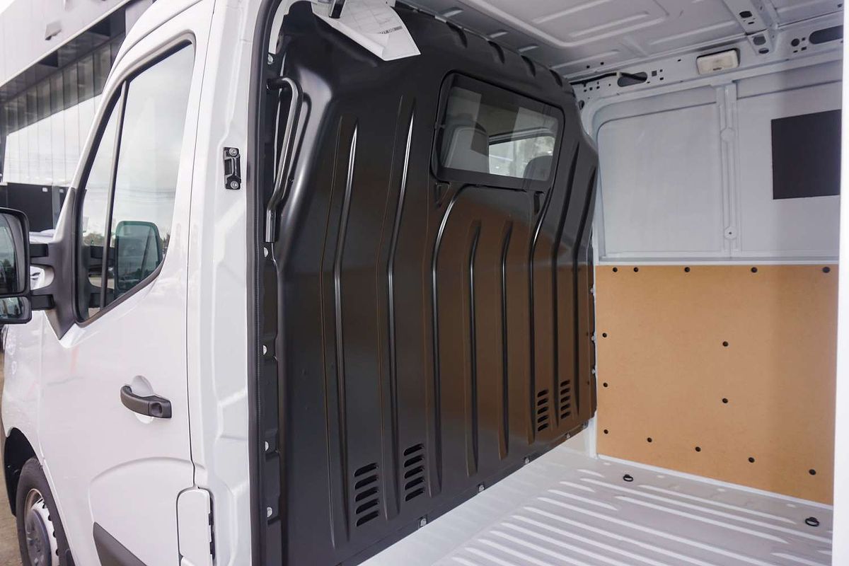 2023 Renault Master Pro 110kW X62 Phase 2 SWB