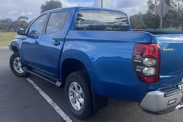 2023 Mitsubishi Triton GLX+ MR 4X4