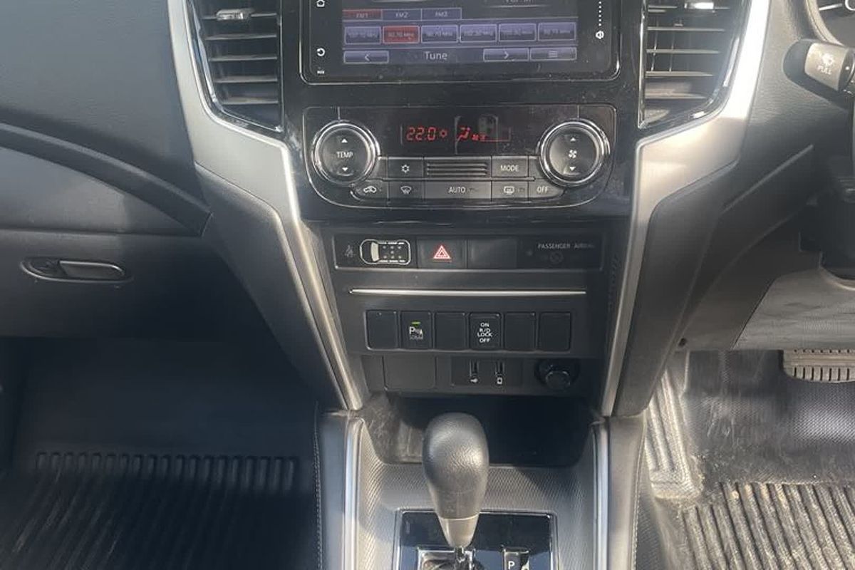 2023 Mitsubishi Triton GLX+ MR 4X4