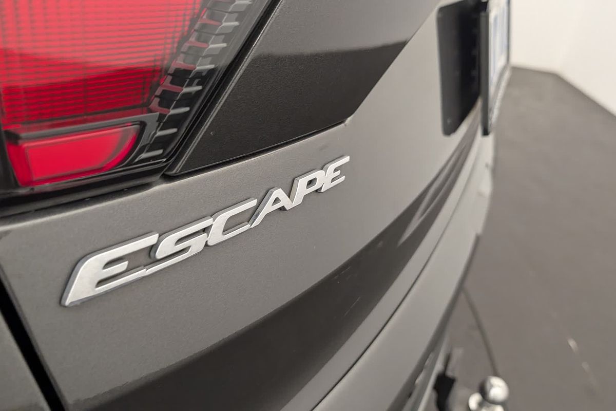 2017 Ford Escape Trend ZG