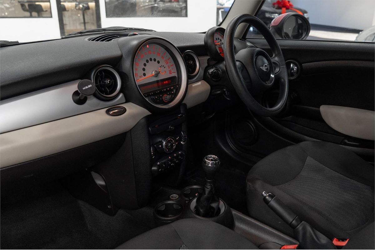 2011 MINI Hatch Ray R56 LCI
