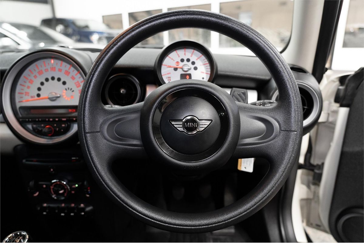 2011 MINI Hatch Ray R56 LCI