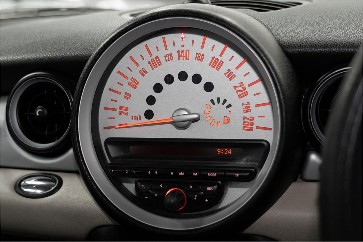 2011 MINI Hatch Ray R56 LCI