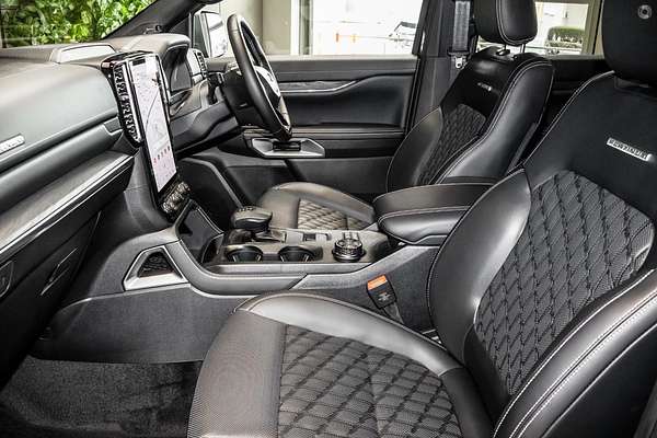2025 Ford Ranger Platinum 4X4 3.0L