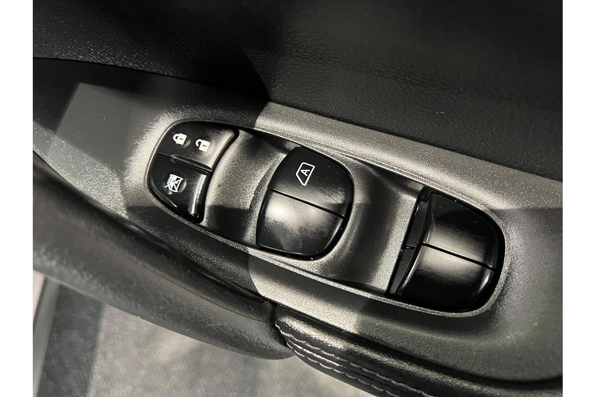 2022 Nissan X-TRAIL ST T32