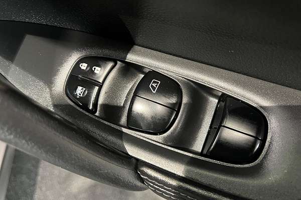 2022 Nissan X-TRAIL ST T32