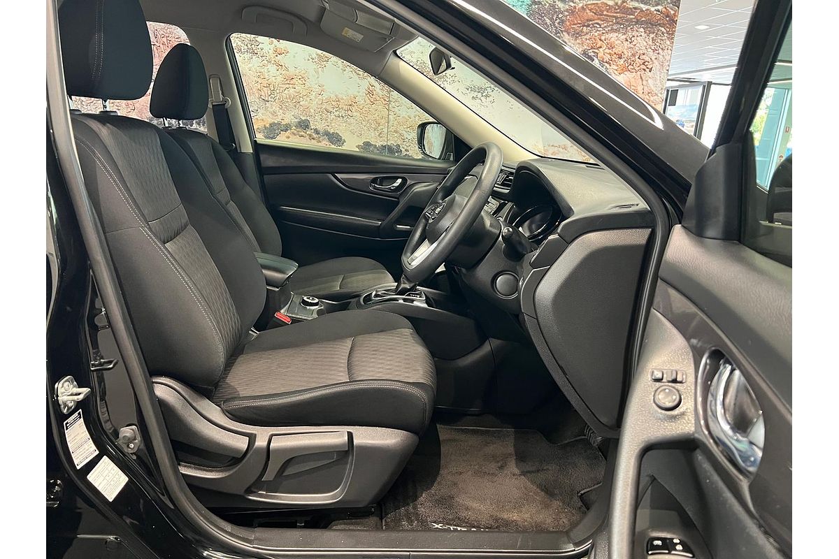 2022 Nissan X-TRAIL ST T32