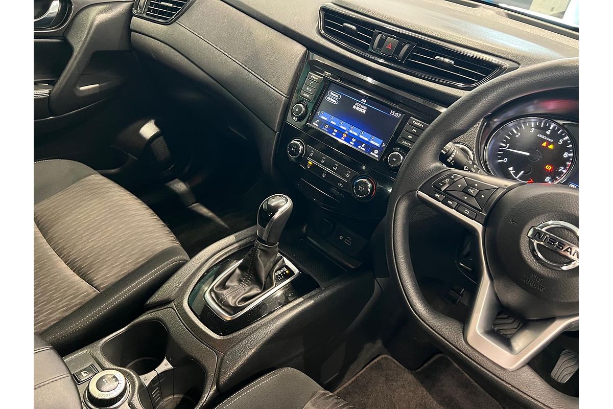 2022 Nissan X-TRAIL ST T32