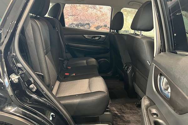 2022 Nissan X-TRAIL ST T32