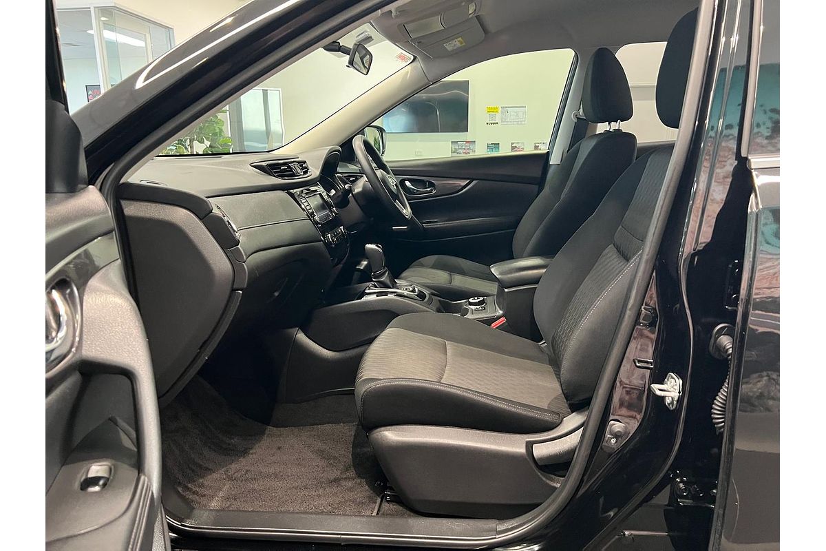 2022 Nissan X-TRAIL ST T32