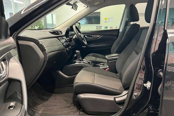 2022 Nissan X-TRAIL ST T32