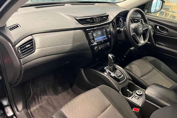 2022 Nissan X-TRAIL ST T32