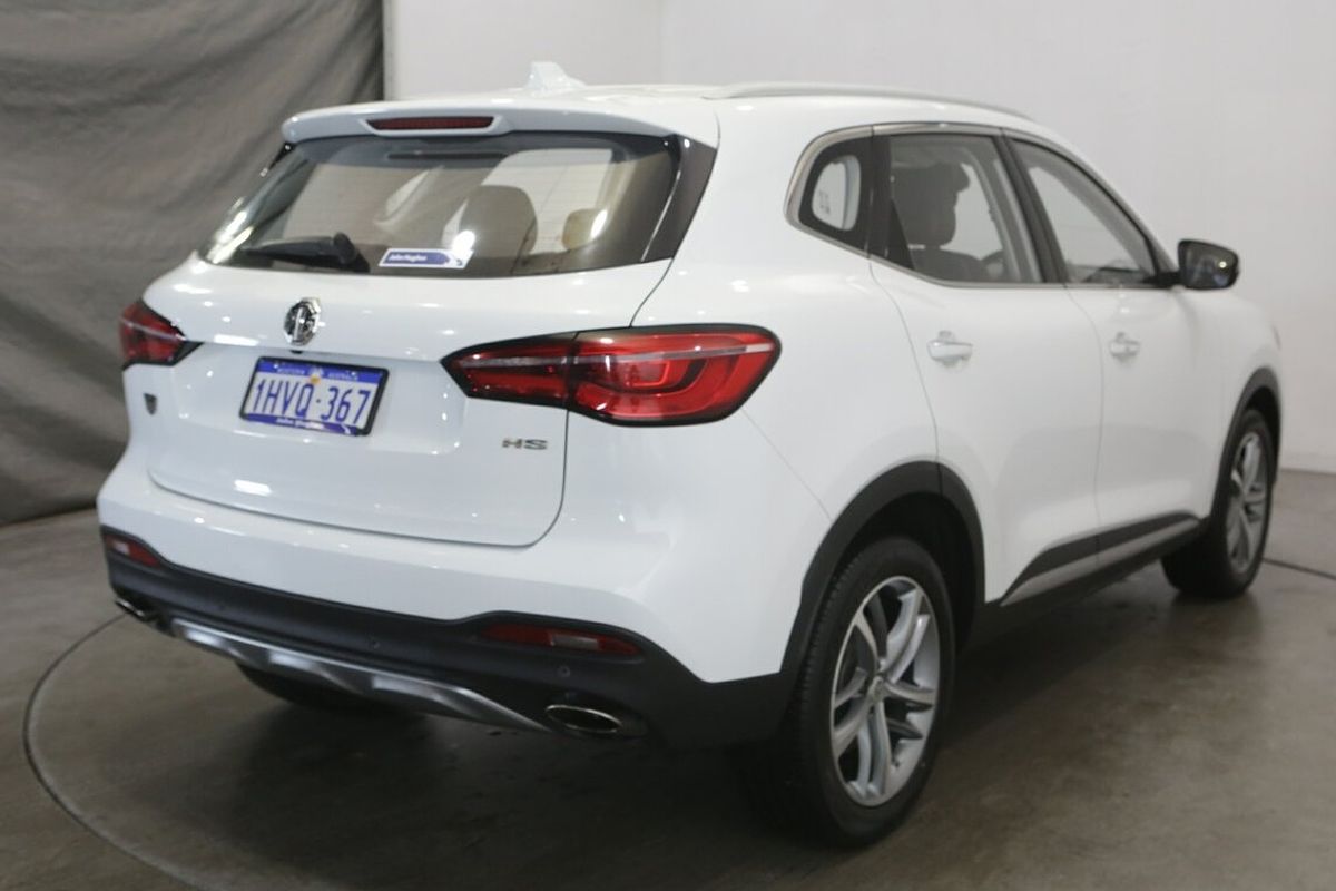 2022 MG HS Excite SAS23