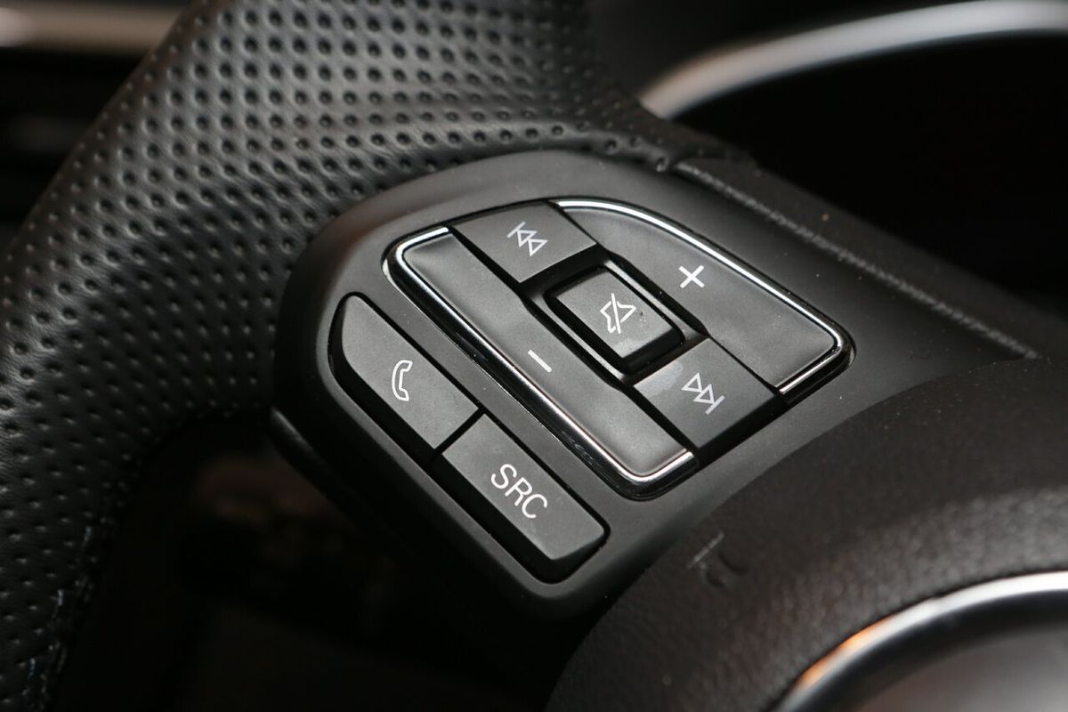 2024 MG ZS Excite AZS1
