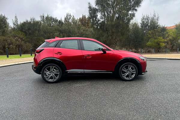 2025 Mazda CX-3 G20 Akari DK