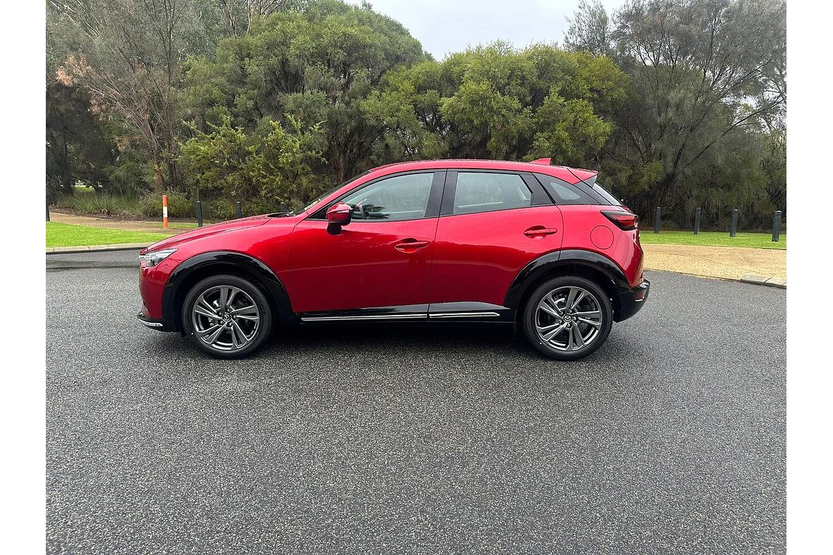 2025 Mazda CX-3 G20 Akari DK