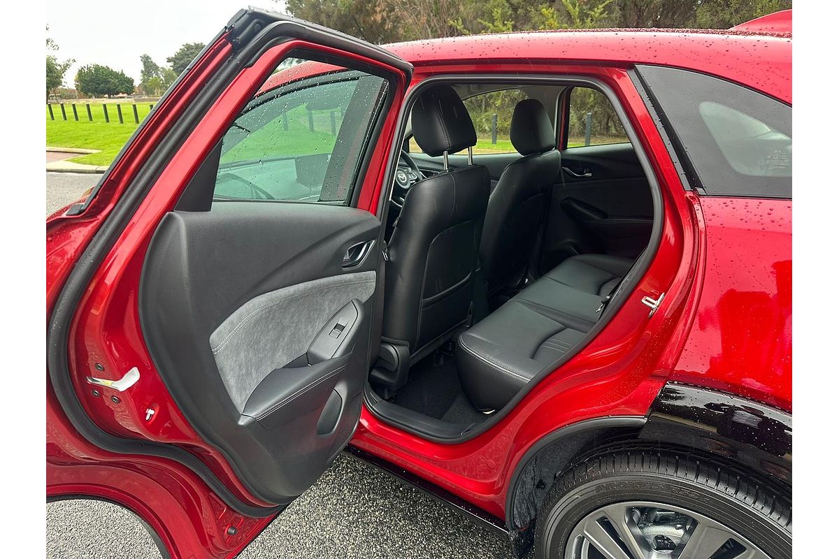 2025 Mazda CX-3 G20 Akari DK