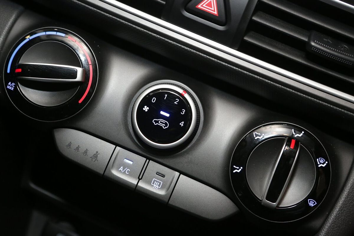 2020 Hyundai Kona Go OS.3