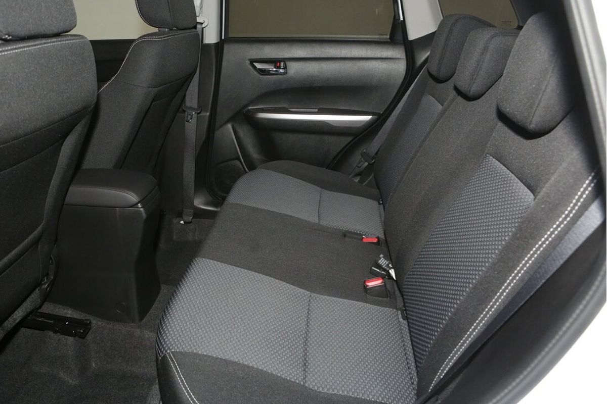 2024 Suzuki Vitara LY Series II