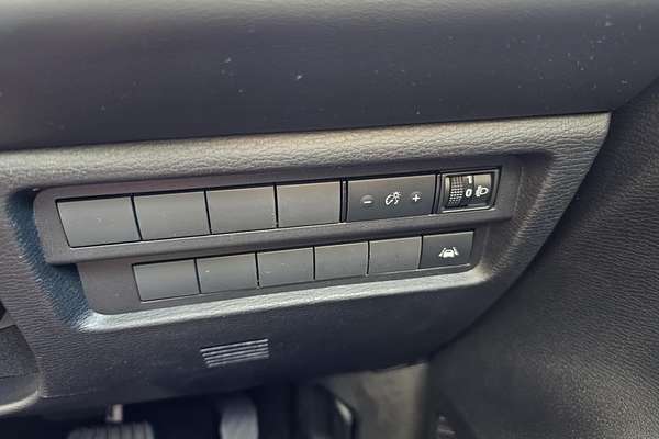 2024 Mitsubishi Outlander ES ZM