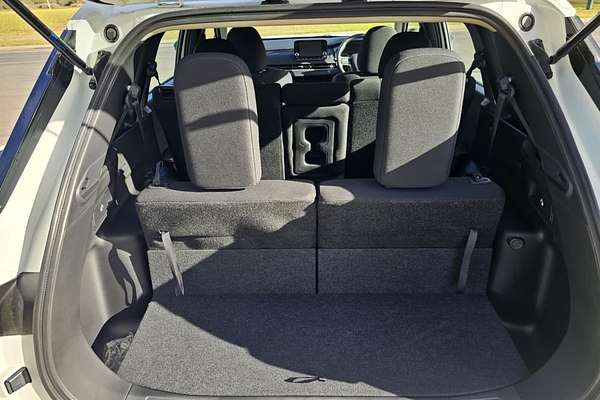 2024 Mitsubishi Outlander ES ZM