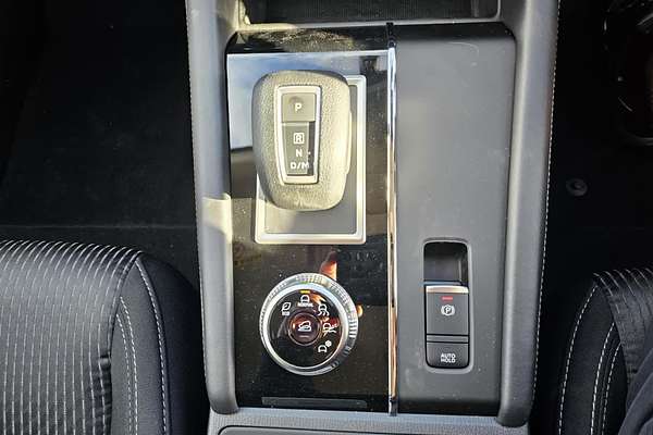 2024 Mitsubishi Outlander ES ZM