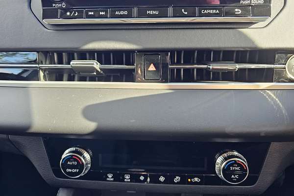 2024 Mitsubishi Outlander ES ZM