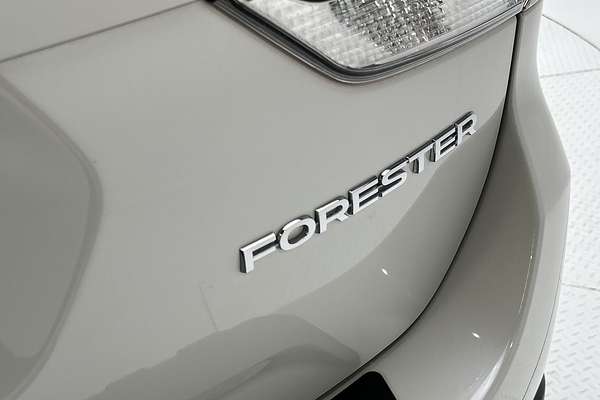 2022 Subaru Forester 2.5X S5