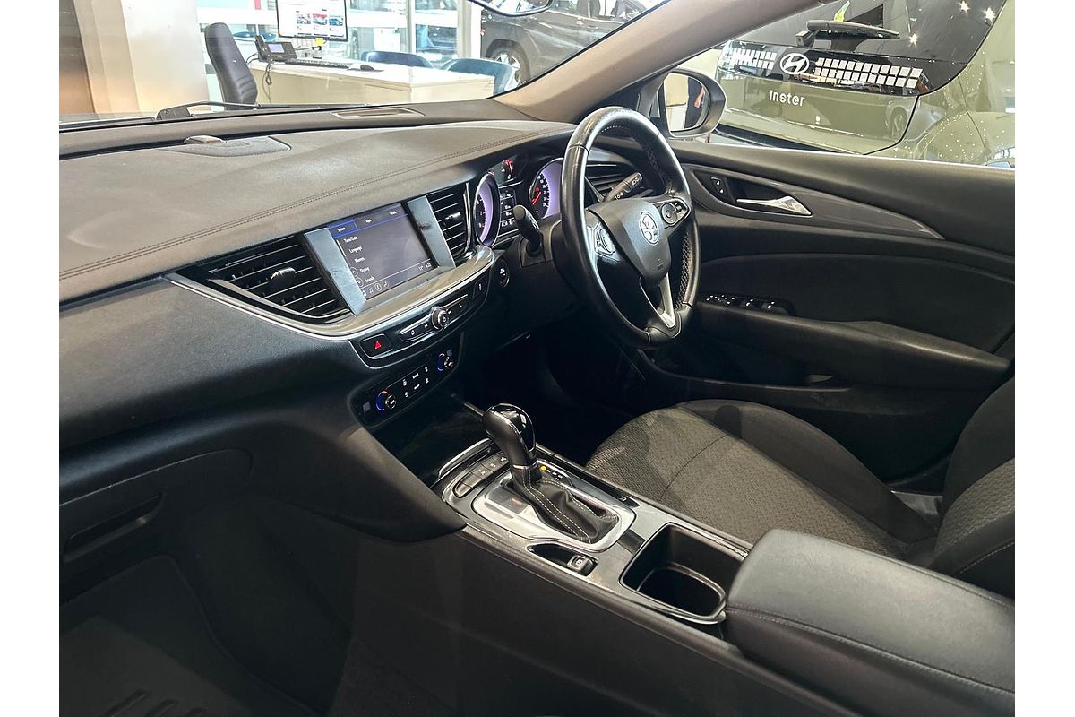 2020 Holden Commodore LT ZB