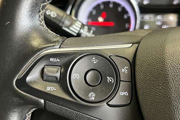 2020 Holden Commodore LT ZB