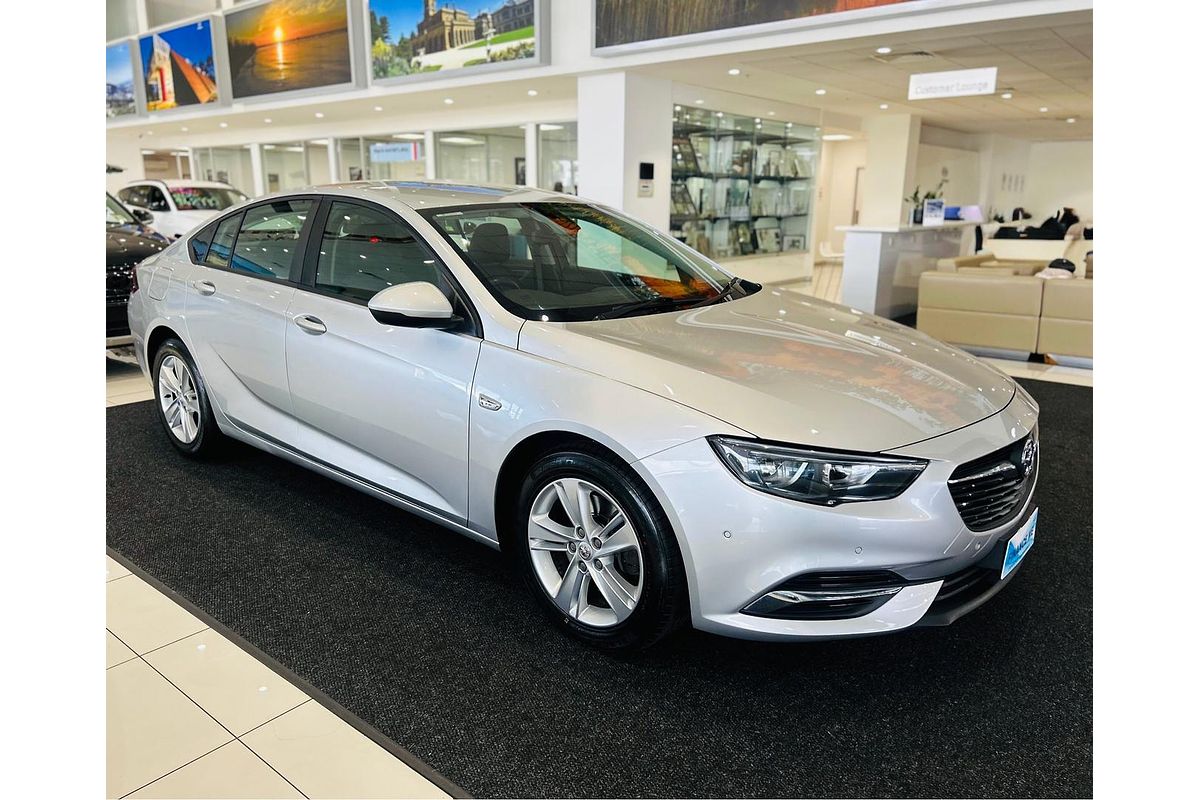 2020 Holden Commodore LT ZB