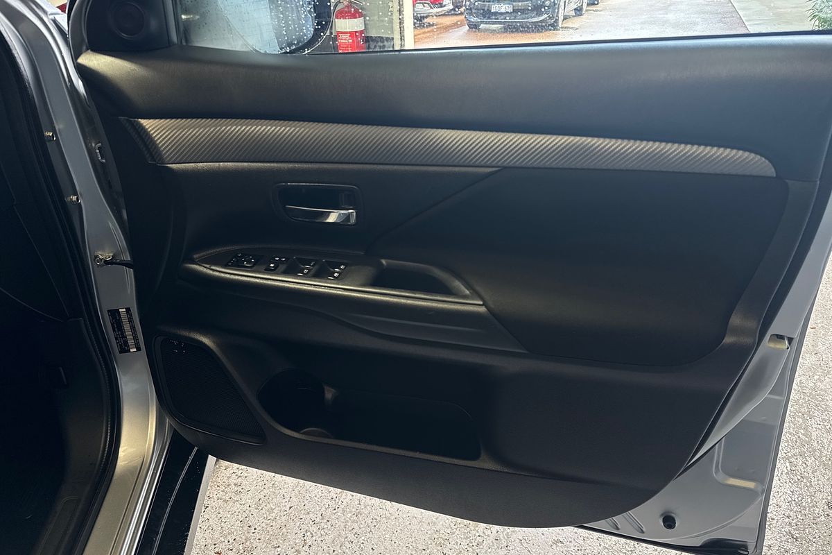 2017 Mitsubishi Outlander LS ZK