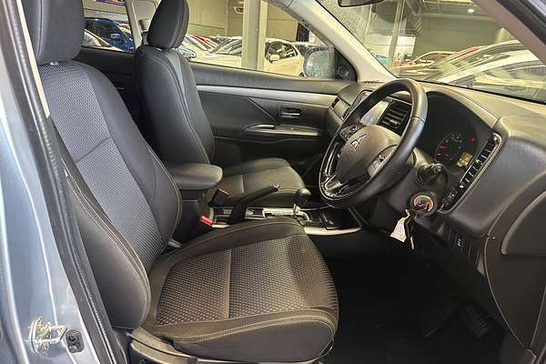2017 Mitsubishi Outlander LS ZK