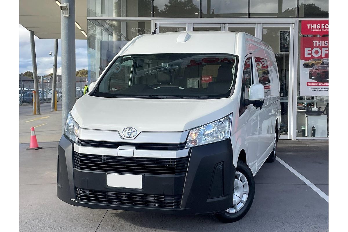 2022 Toyota Hiace GDH320R