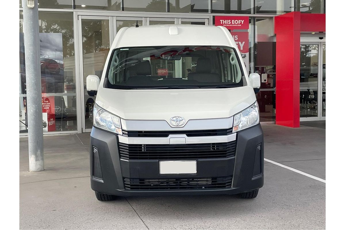 2022 Toyota Hiace GDH320R